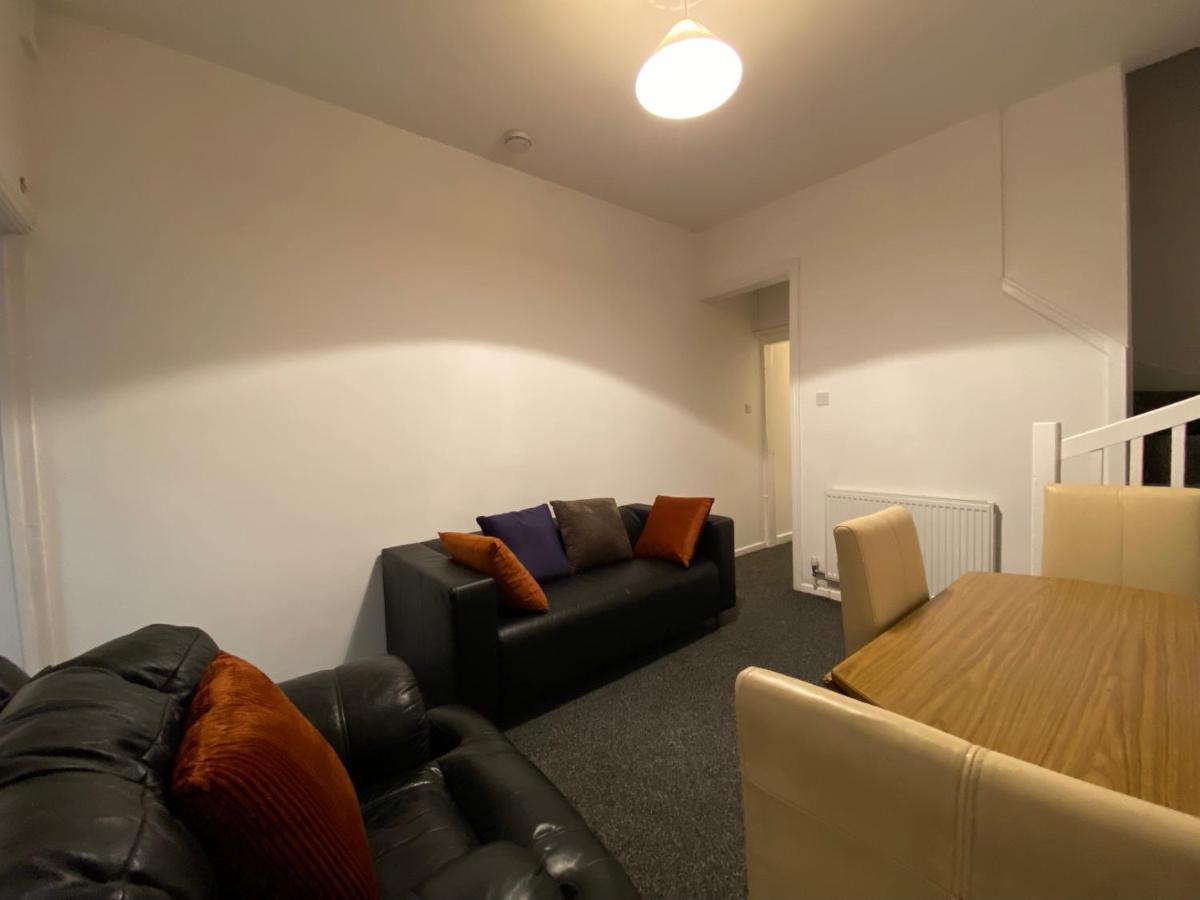 Nice Living Serviced Accommodations 3 Ковънтри Екстериор снимка