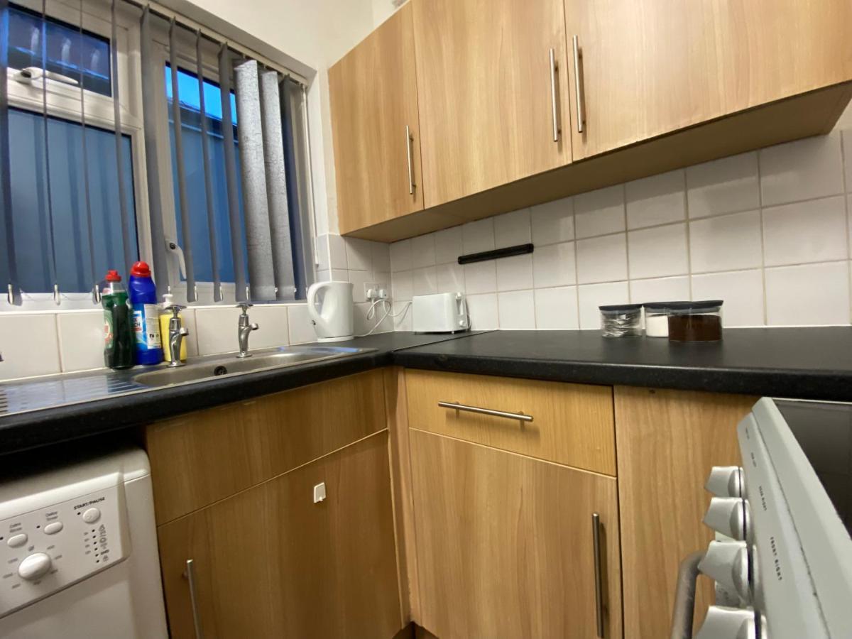 Nice Living Serviced Accommodations 3 Ковънтри Екстериор снимка