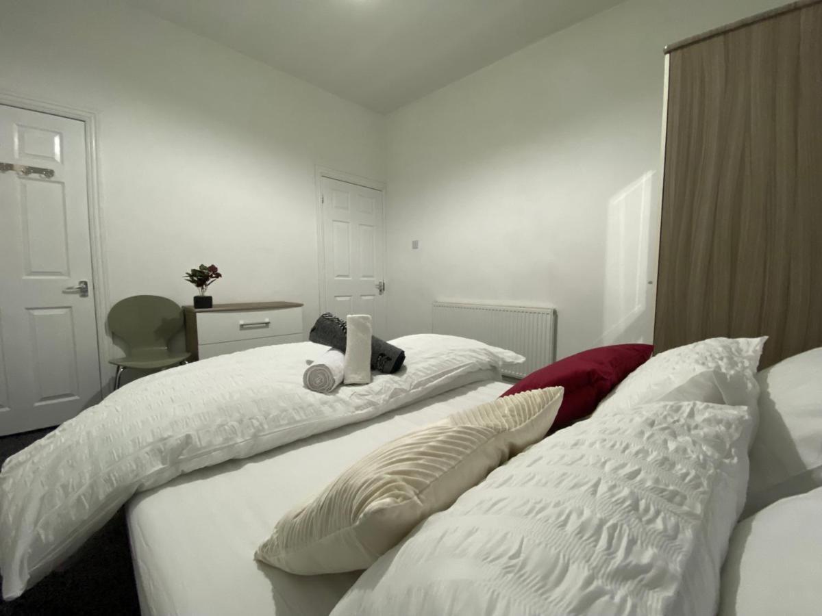 Nice Living Serviced Accommodations 3 Ковънтри Екстериор снимка